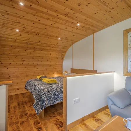 Ingleborough Luxury Pod With Hot Tub At Fell View Park Apartment Kirkby Lonsdale