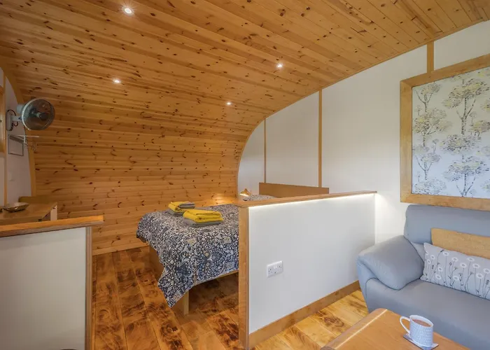 Ingleborough Luxury Pod With Hot Tub At Fell View Park Apartment Kirkby Lonsdale