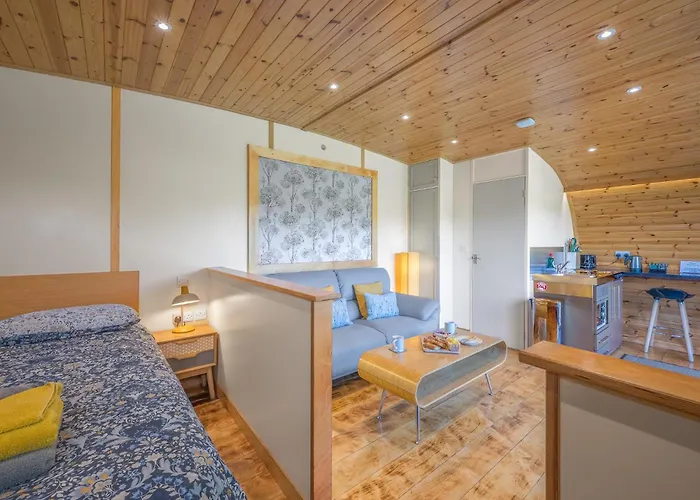 Apartment Ingleborough Luxury Pod With Hot Tub At Fell View Park